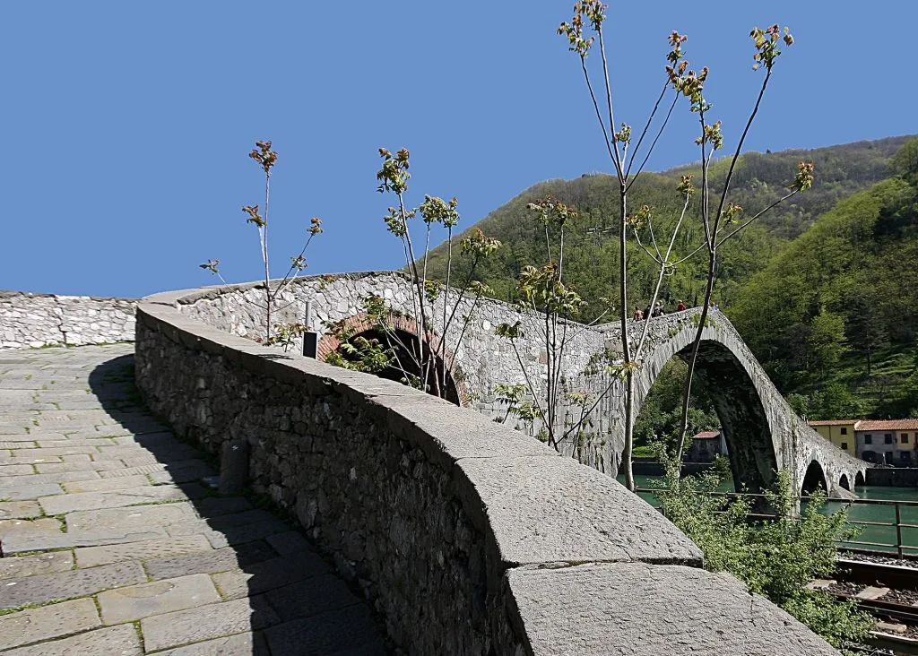 renato piazzini-Borgo a Mozzano - Ponte del diavolo 1